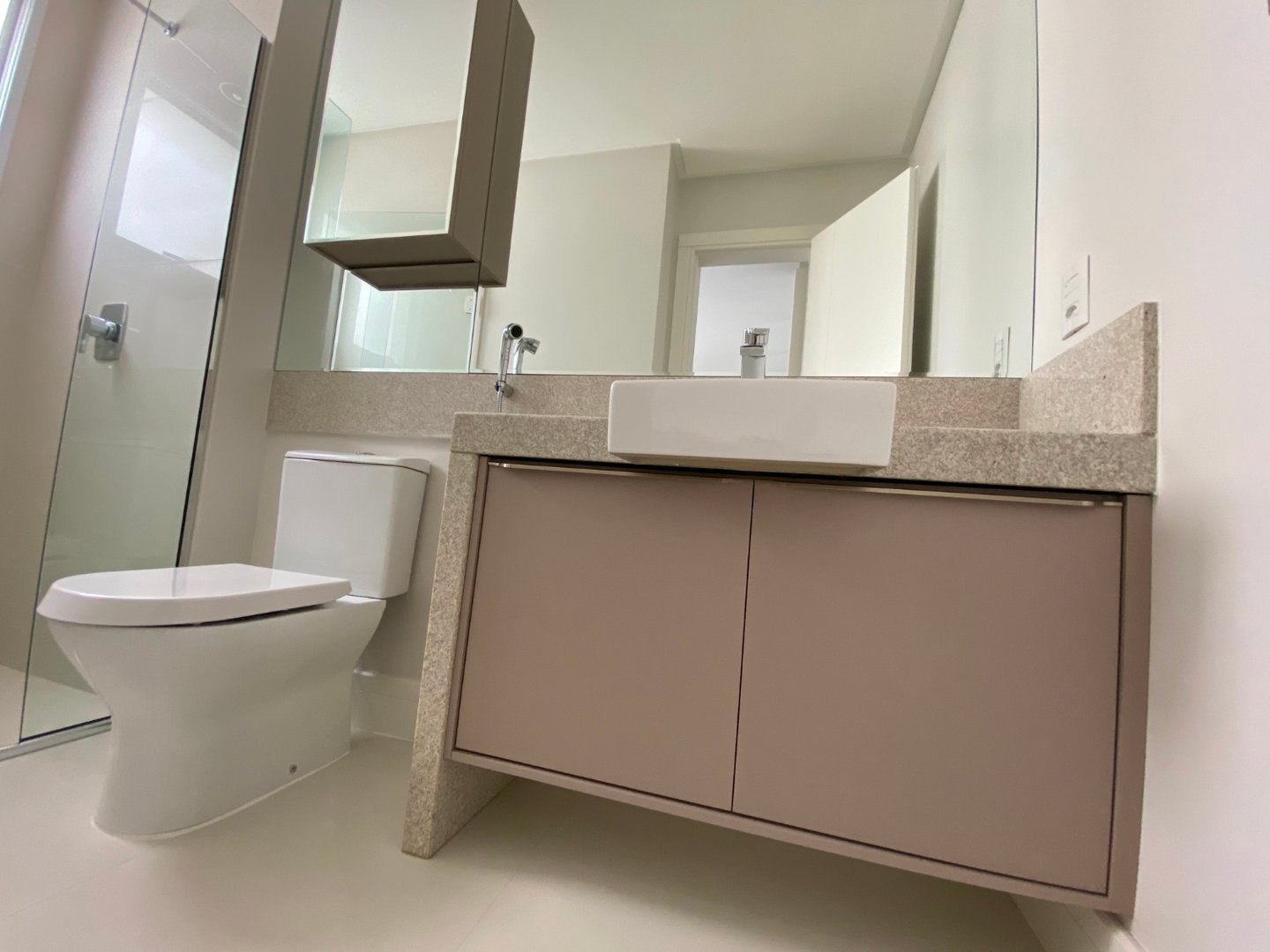 Apartamento no Edifício Ibiza Towers à venda em Barra Sul, Balneário Camboriú — foto 22
