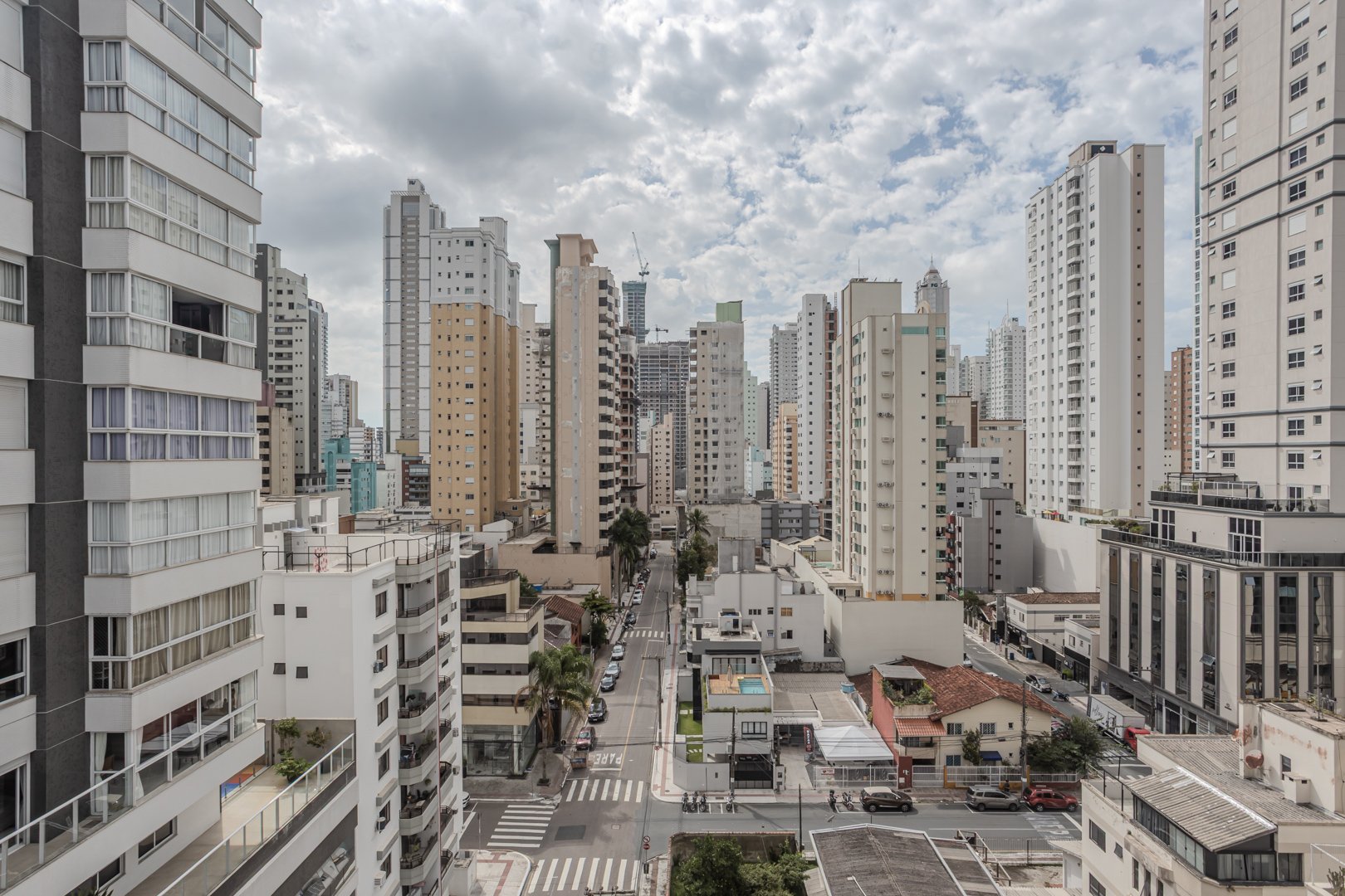 Cobertura Duplex Mobiliada no Edifício Sonnen Platz à venda no centro de Balneário Camboriú — foto 23
