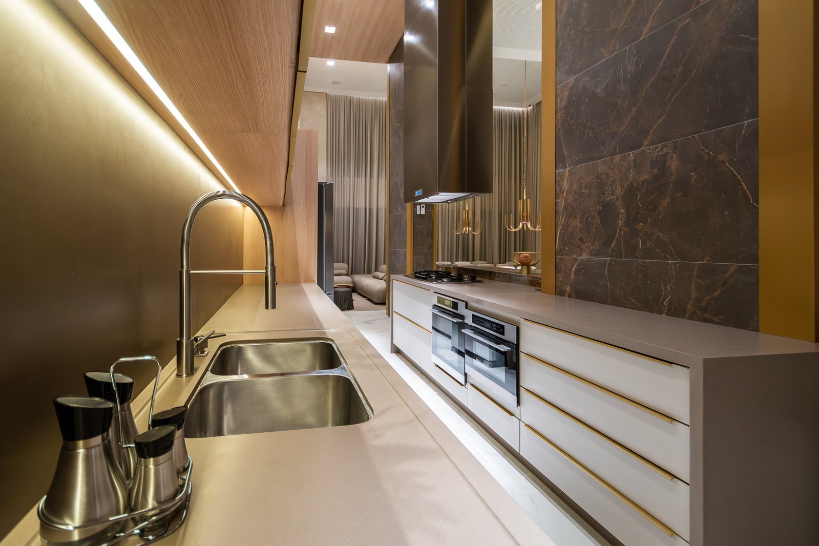 Apartamento no Edifício Riomaggiore Residenze à venda em Pioneiros, Balneário Camboriú — foto 27