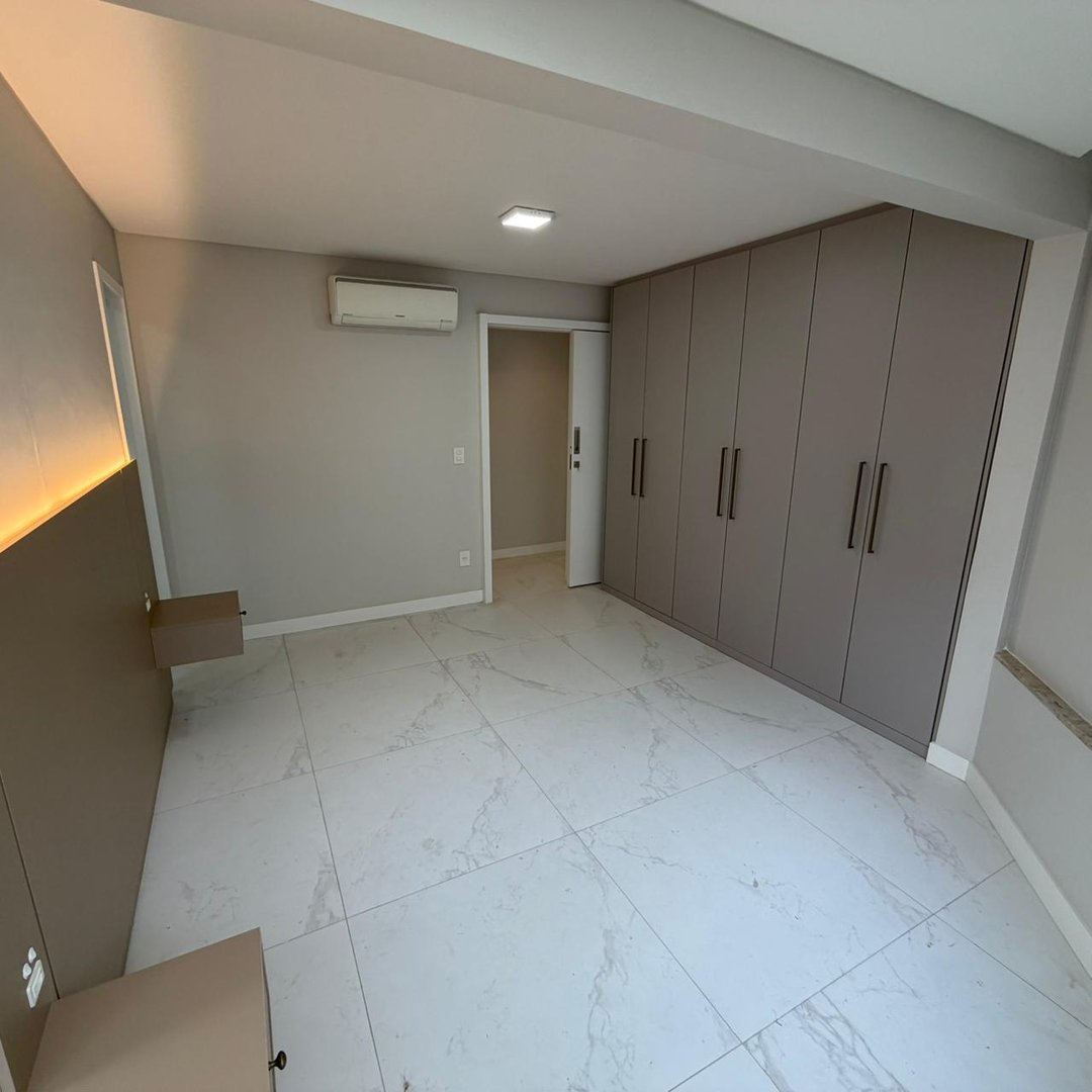 Apartamento no Edifício Ana Capri à venda no centro de Balneário Camboriú — foto 6