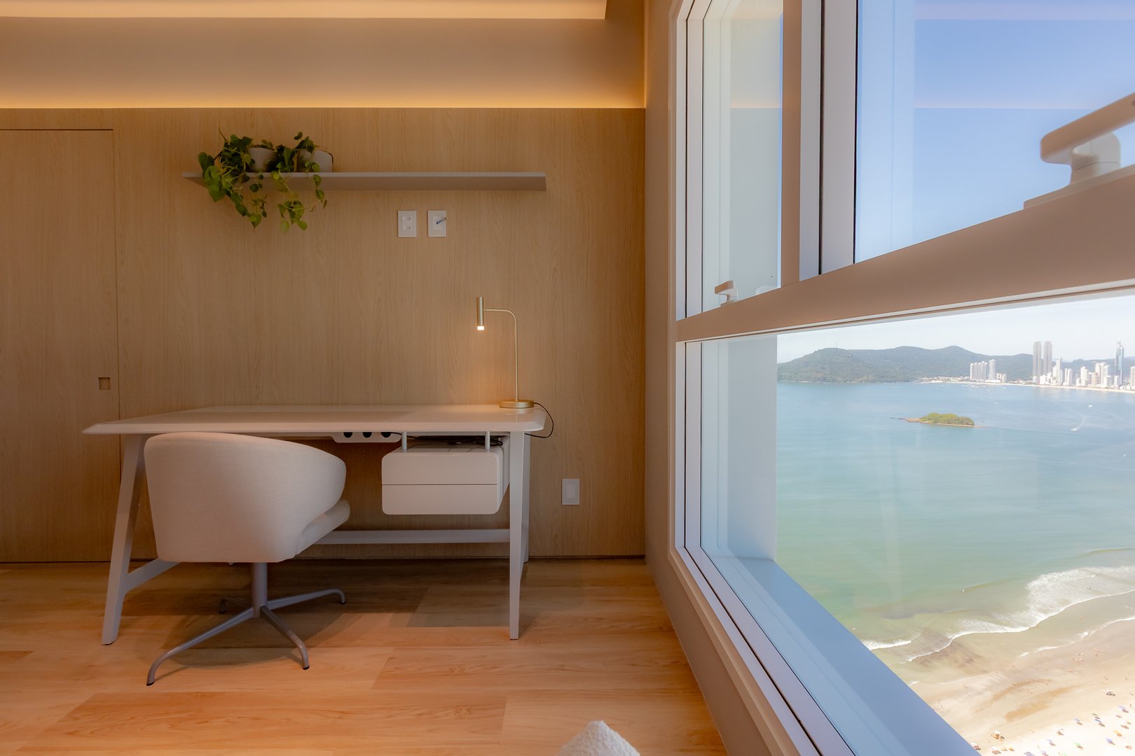 Apartamento Frente Mar no Edifício Boreal Tower à venda no centro de Balneário Camboriú — foto 29
