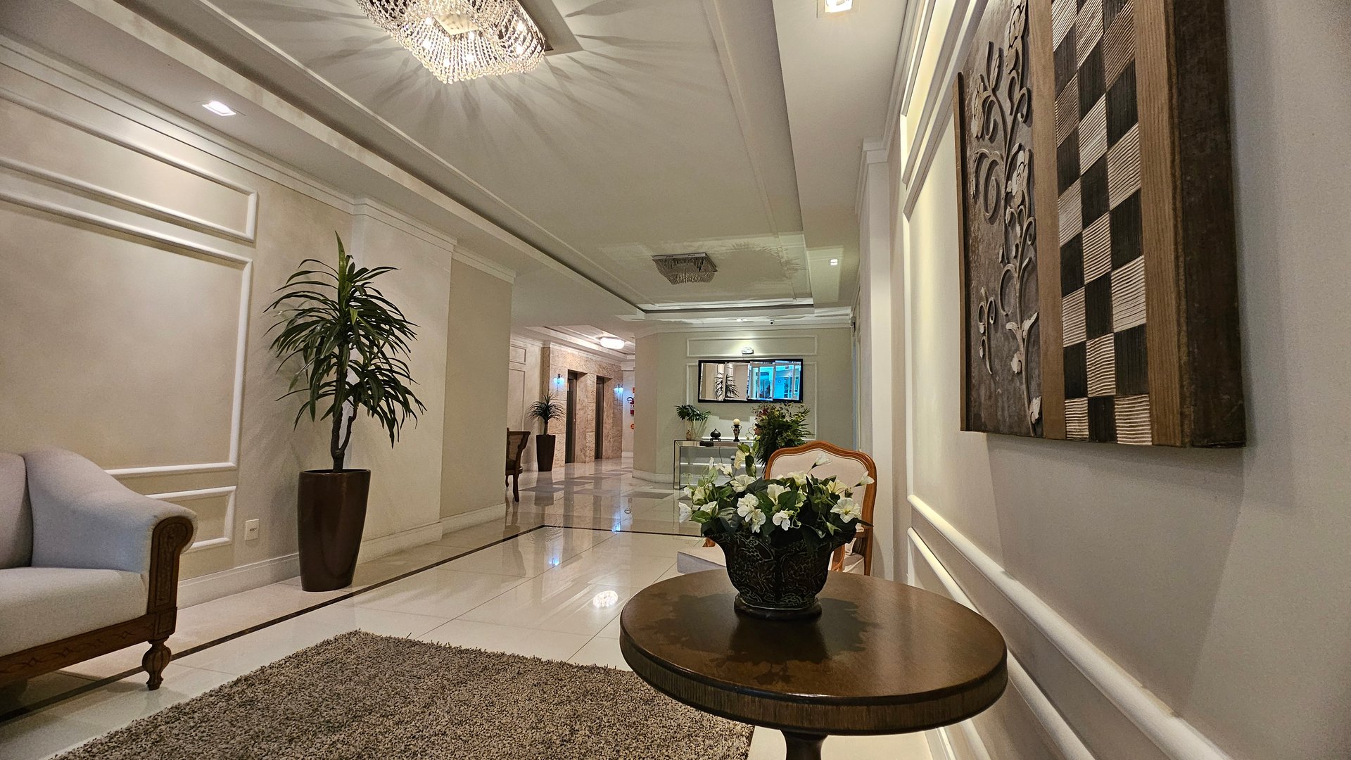 Apartamento no Edifício Chateau de Versailles à venda no centro de Balneário Camboriú — foto 32