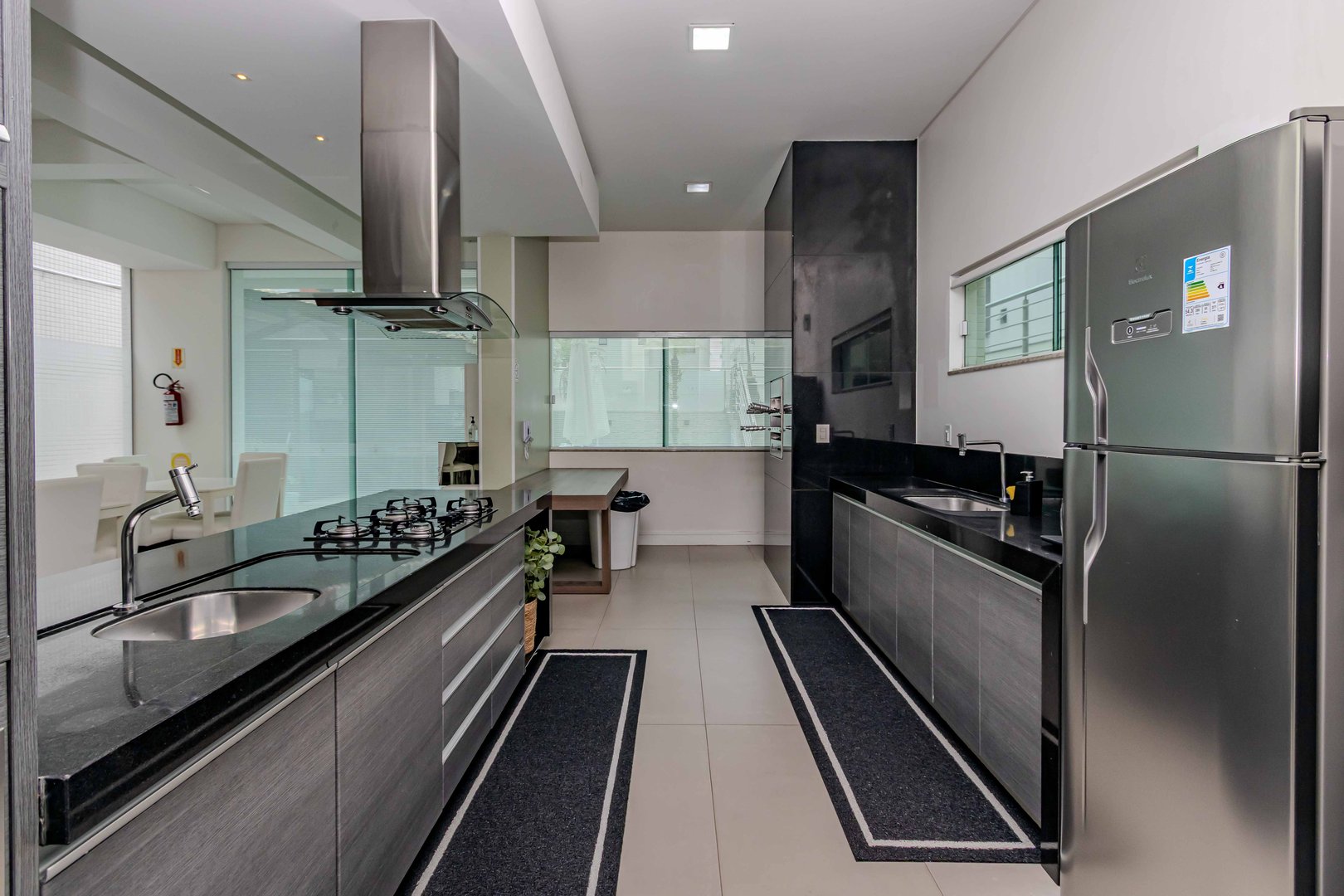 Apartamento Mobiliado no Edifício San Pietro Residence à venda no centro de Balneário Camboriú — foto 29