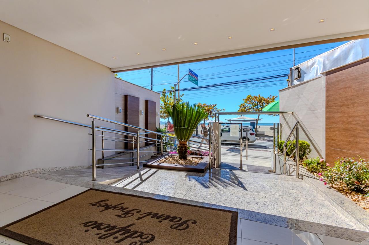 Apartamento Frente Mar no Edifício Saint Tropez à venda na Barra Sul em Balneário Camboriú — foto 16
