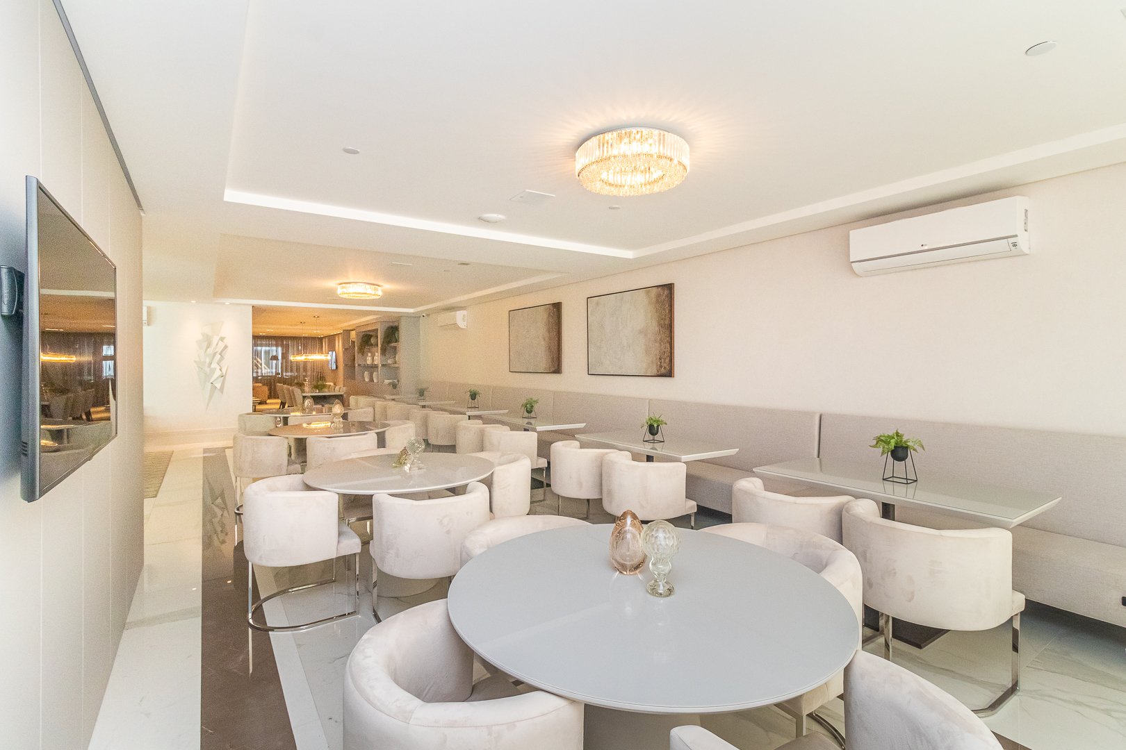 Apartamento Frente Mar no Edifício Epic Tower à venda no centro de Balneário Camboriú — foto 13