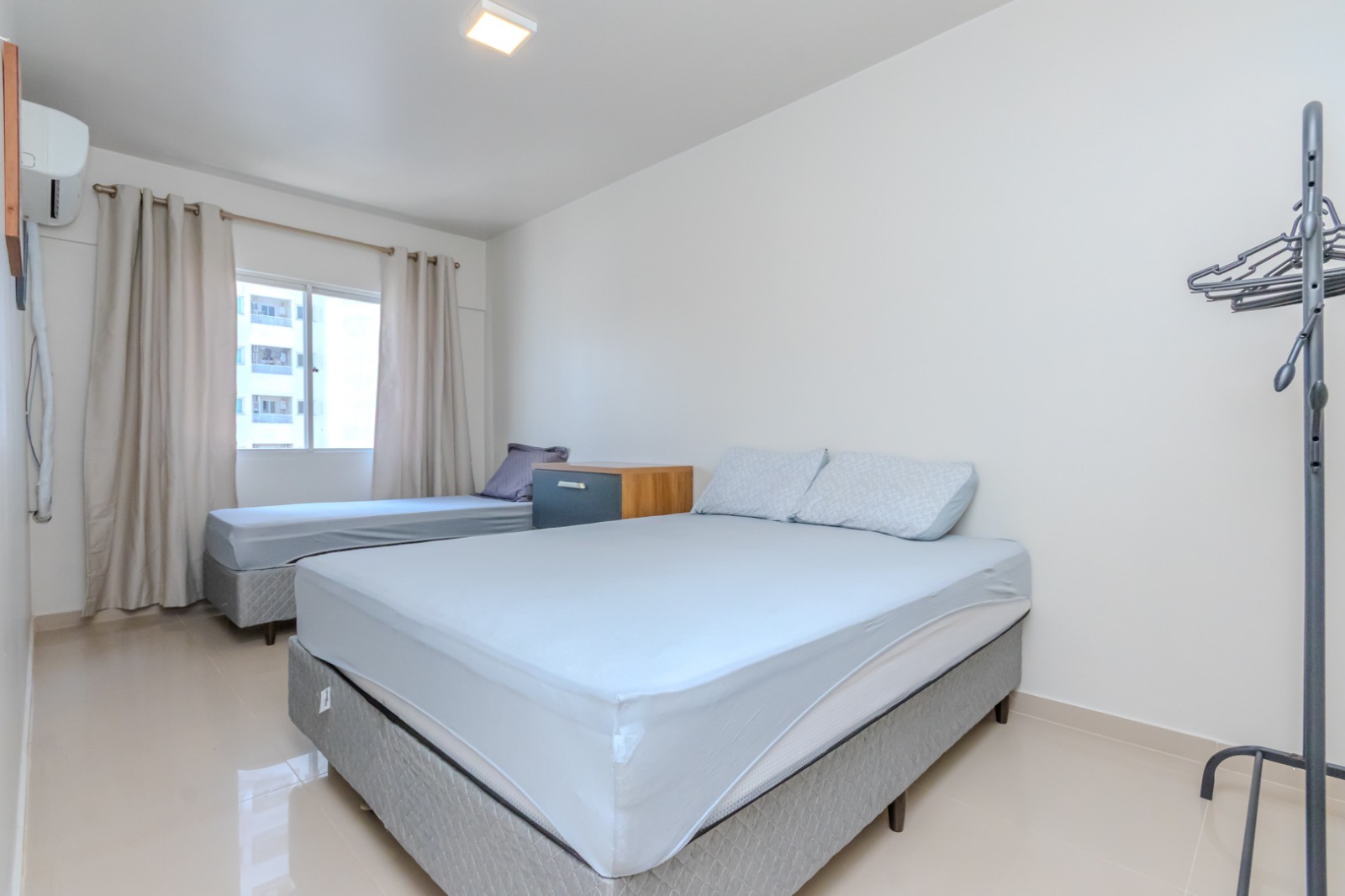 Apartamento Mobiliado no Edifício Martin Fierro à venda no centro de Balneário Camboriú — foto 9