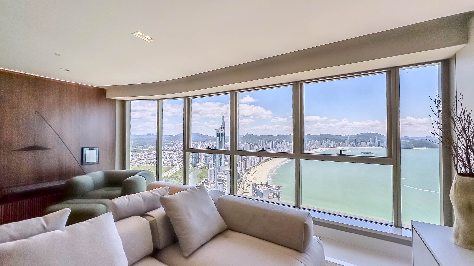 Apartamento Vista Mar no Edifício Yachthouse by Pininfarina à venda na Barra Sul de Balneário Camboriú — foto 4