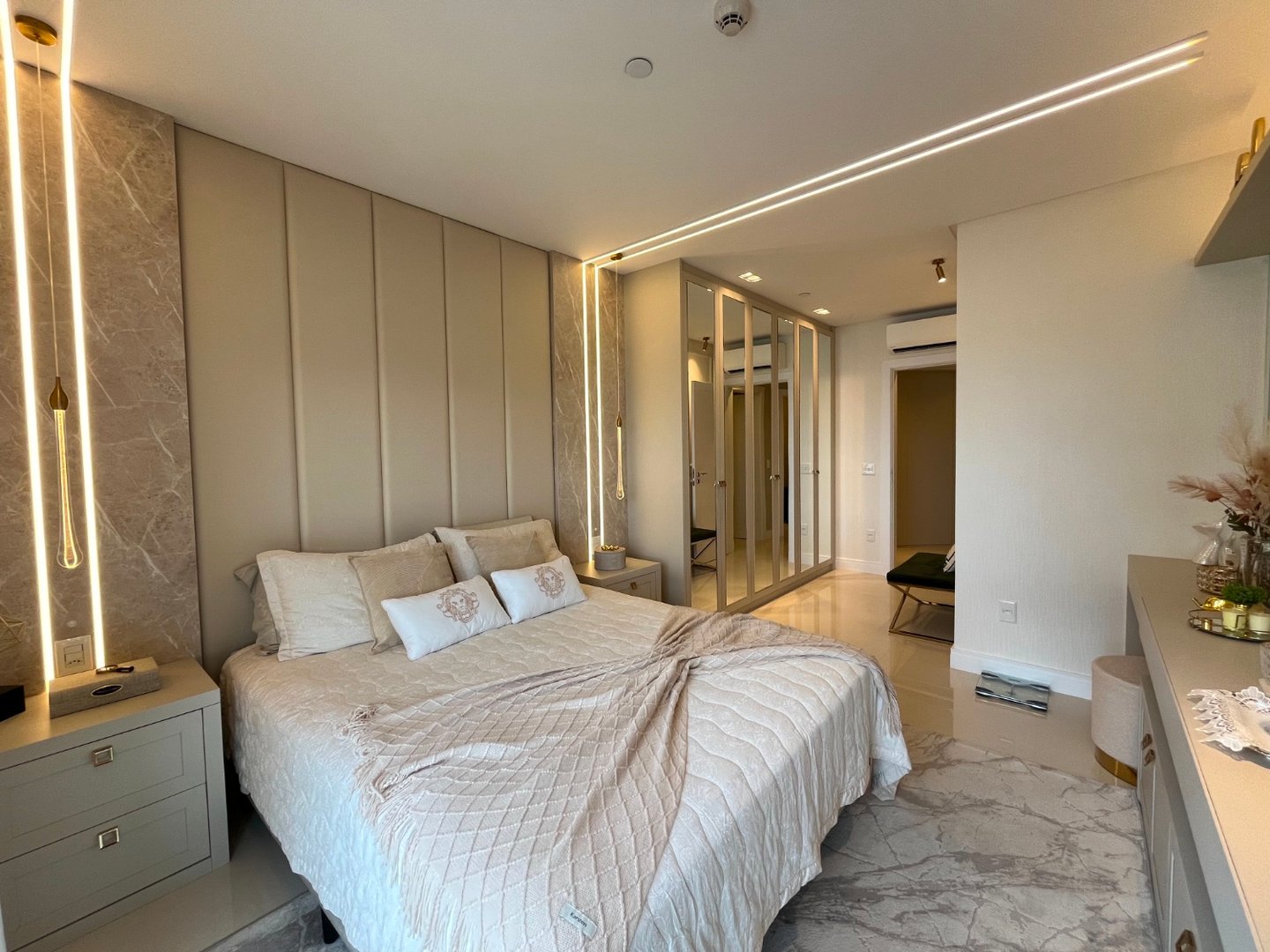 Apartamento no Edifício New York à venda no centro de Balneário Camboriú — foto 13