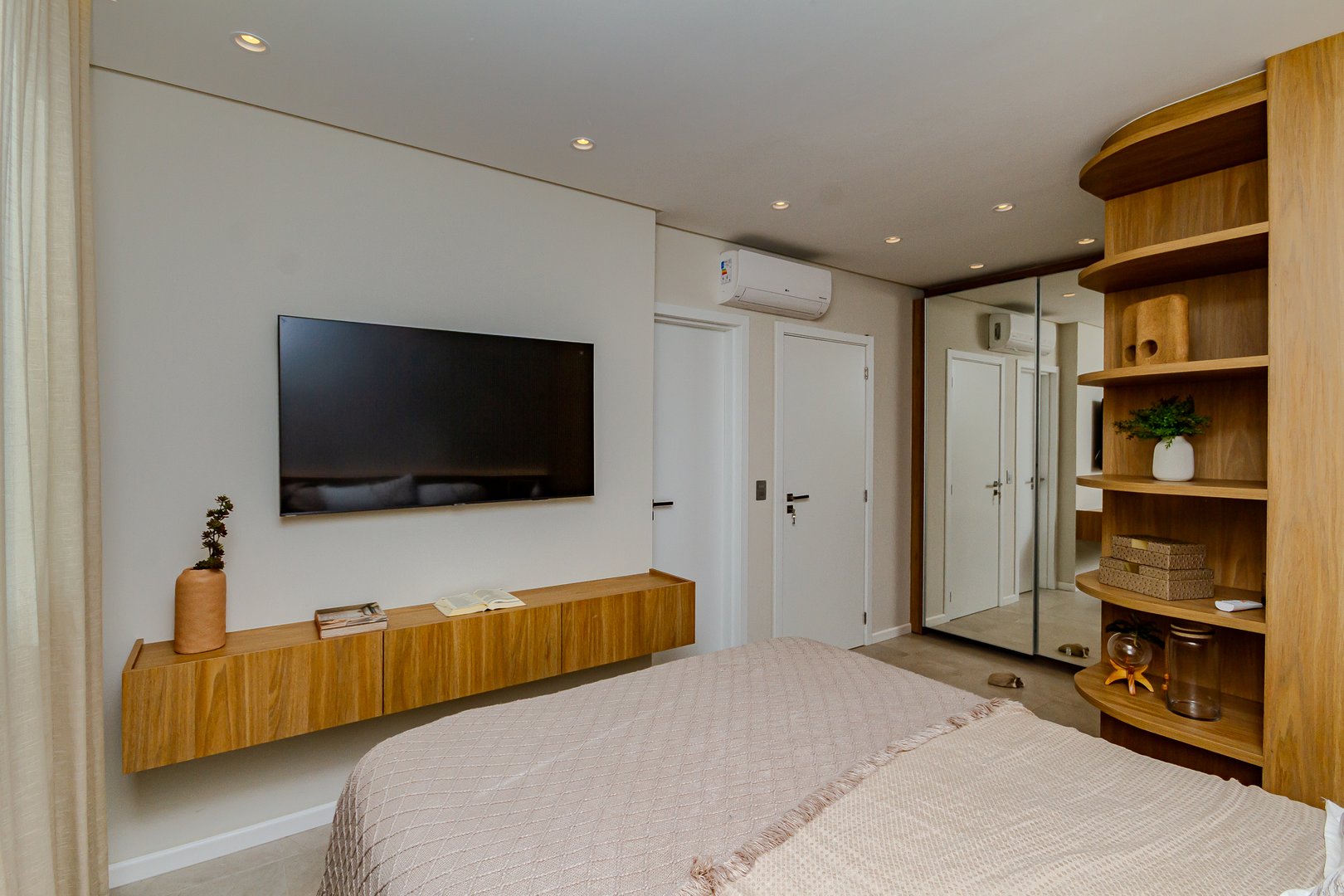 Apartamento no Edifício De La Torre à venda no centro de Balneário Camboriú — foto 19