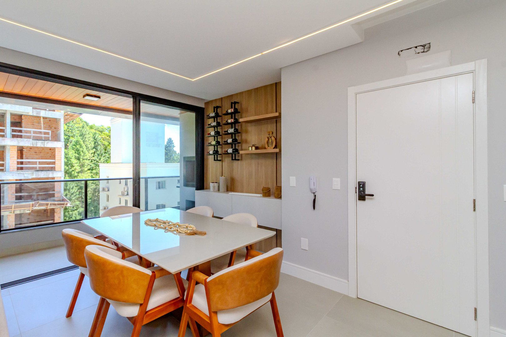 Apartamento no Edifício Dusseldorf à venda na Praia Brava — foto 8