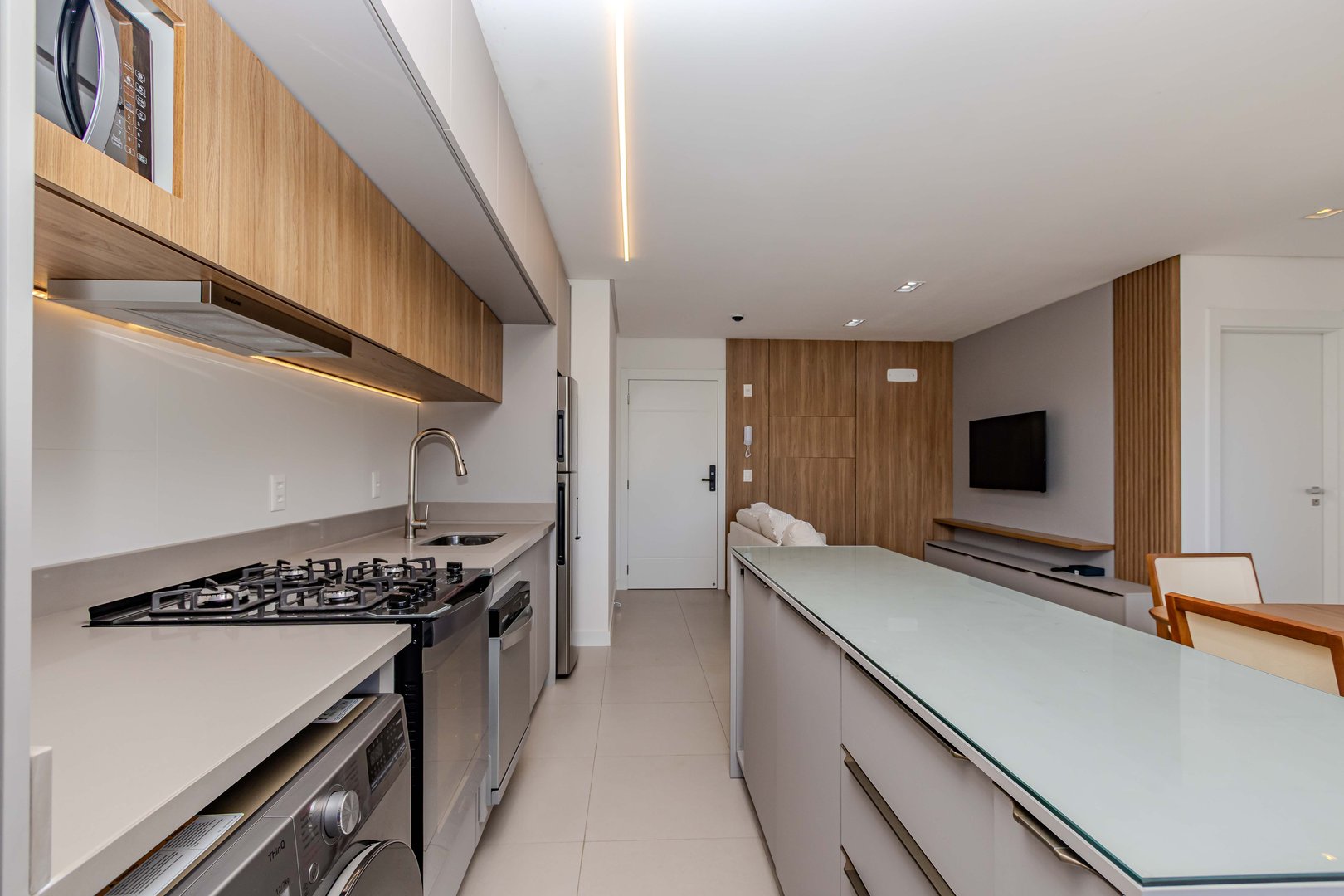 Apartamento Mobiliado no Edifício Brava Garden Home Club à venda na Praia Brava — foto 9