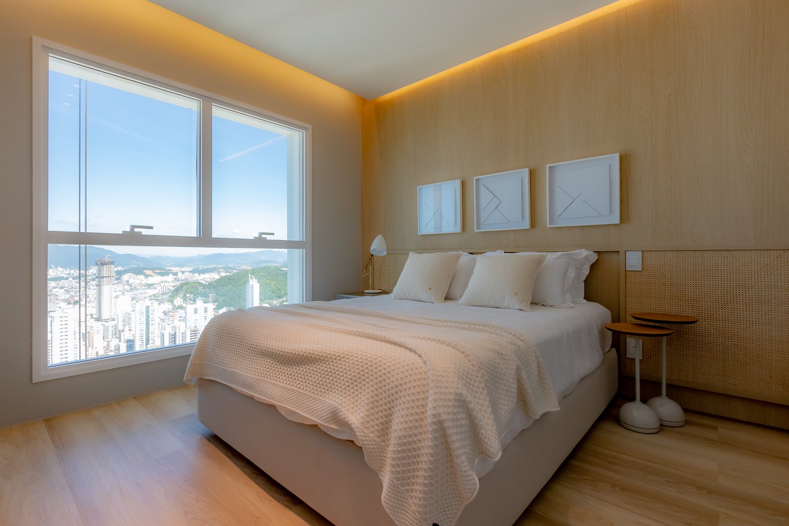 Apartamento Frente Mar no Edifício Boreal Tower à venda no centro de Balneário Camboriú — foto 32