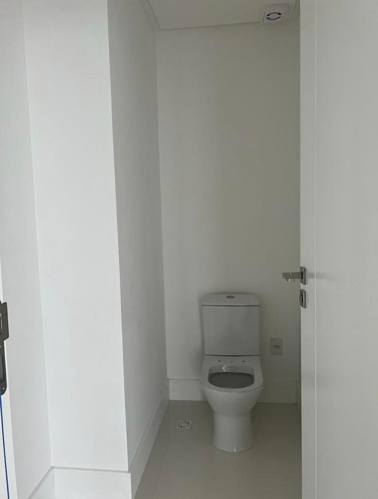 Apartamento Vista Mar no Edifício Yachthouse à venda em Barra Sul em Balneário Camboriú — foto 5
