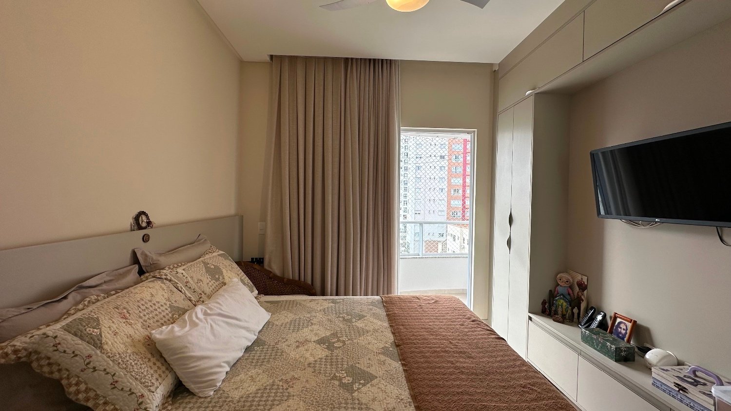 Apartamento na Edifício Farol Ilha da Paz à venda no centro de Balneário Camboriú — foto 17