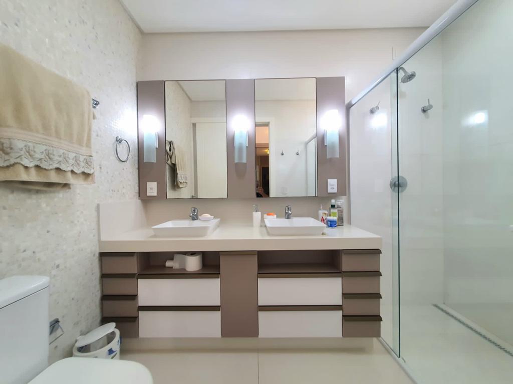 Apartamento no Edifício Don Alfonso à venda no centro de Balneário Camboriú — foto 15