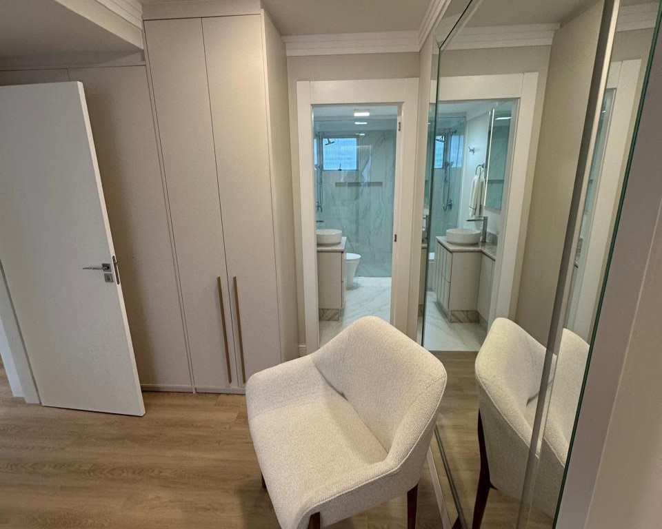 Apartamento Vista Mar no Edifício Antares à venda no Pioneiros em Balneário Camboriú — foto 12