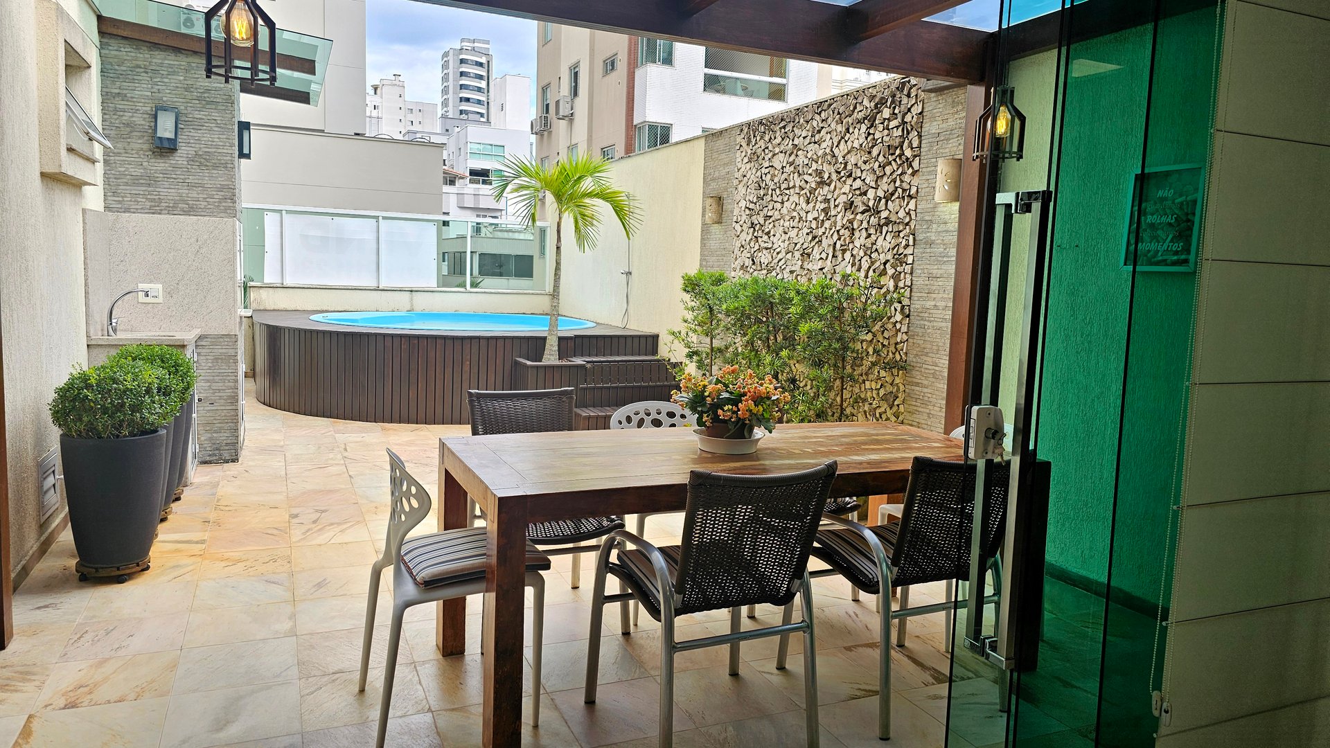 Apartamento no Edifício Chateau de Versailles à venda no centro de Balneário Camboriú — foto 11