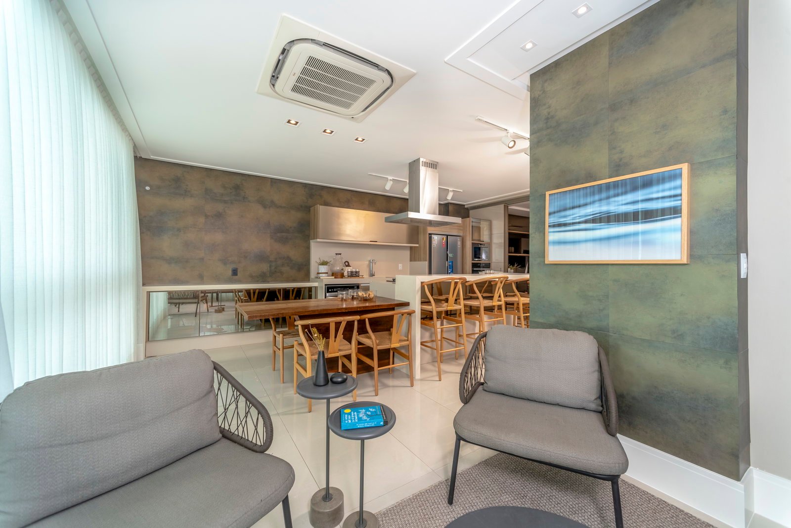 Apartamento no Edifício Metrópolis á Venda no Centro de Balneário Camboriú — foto 7