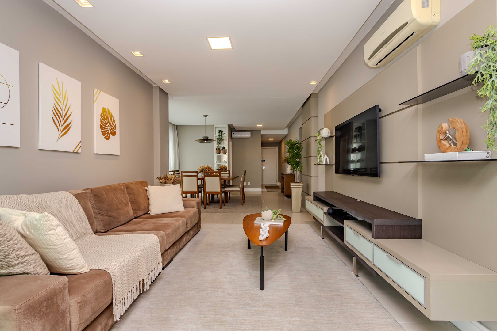 Apartamento Mobiliado no Edifício San Pietro Residence à venda no centro de Balneário Camboriú — foto 3
