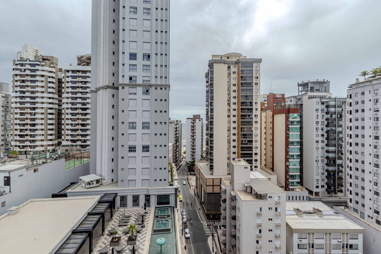 Apartamento Mobiliado no Edifício San Pietro Residence à venda no centro de Balneário Camboriú — foto 6