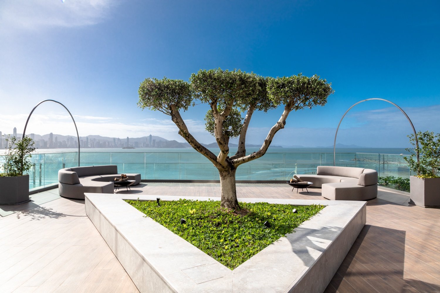 Apartamento no Edifício Pharos à venda no centro de Balneário Camboriú — foto 45