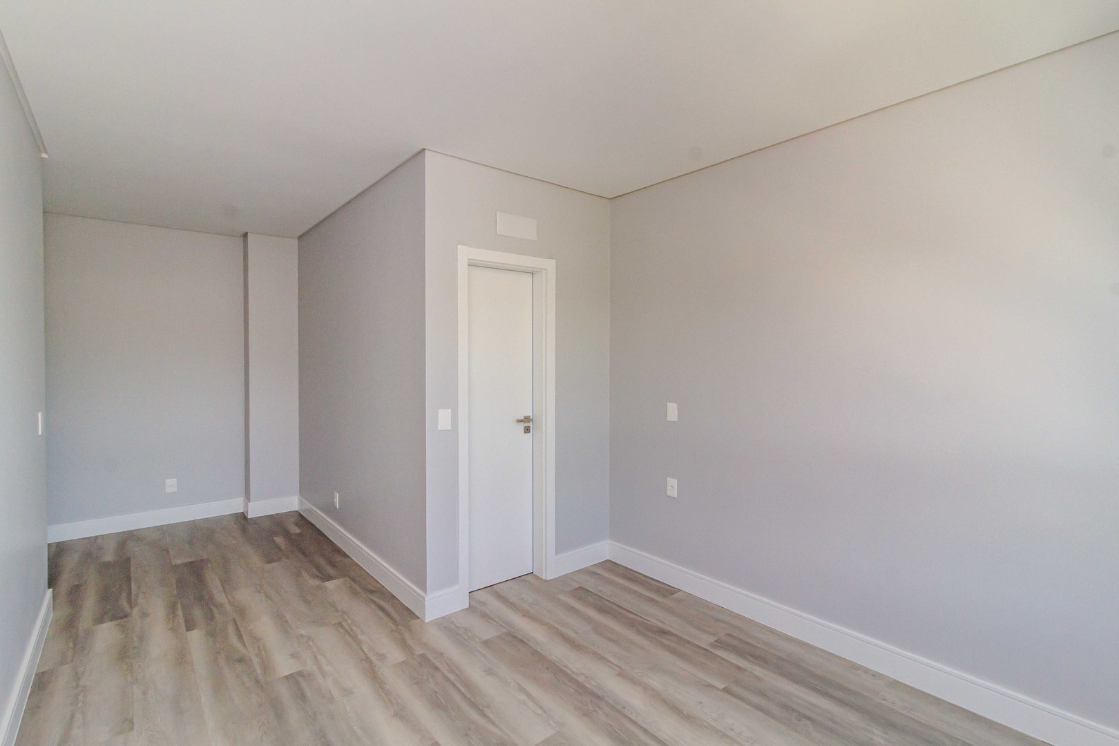 Apartamento no Edifício Dusseldorf à venda na Praia Brava — foto 31