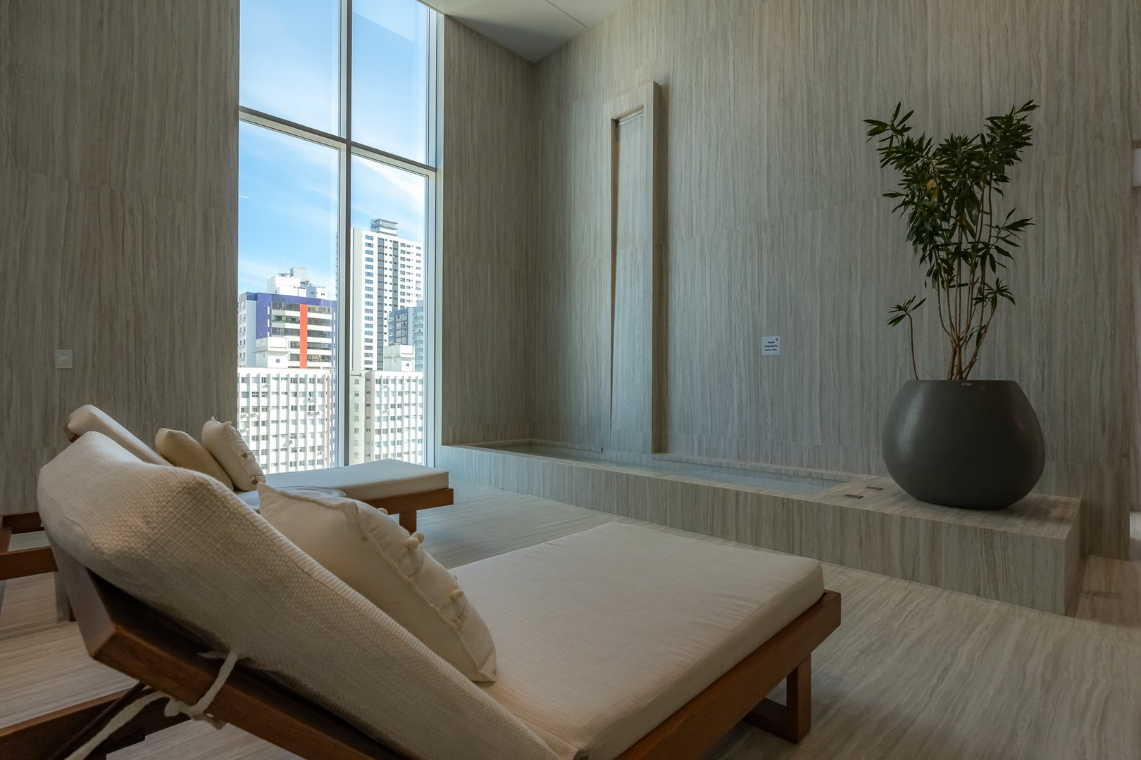 Apartamento Frente Mar no Edifício Boreal Tower à venda no centro de Balneário Camboriú — foto 60