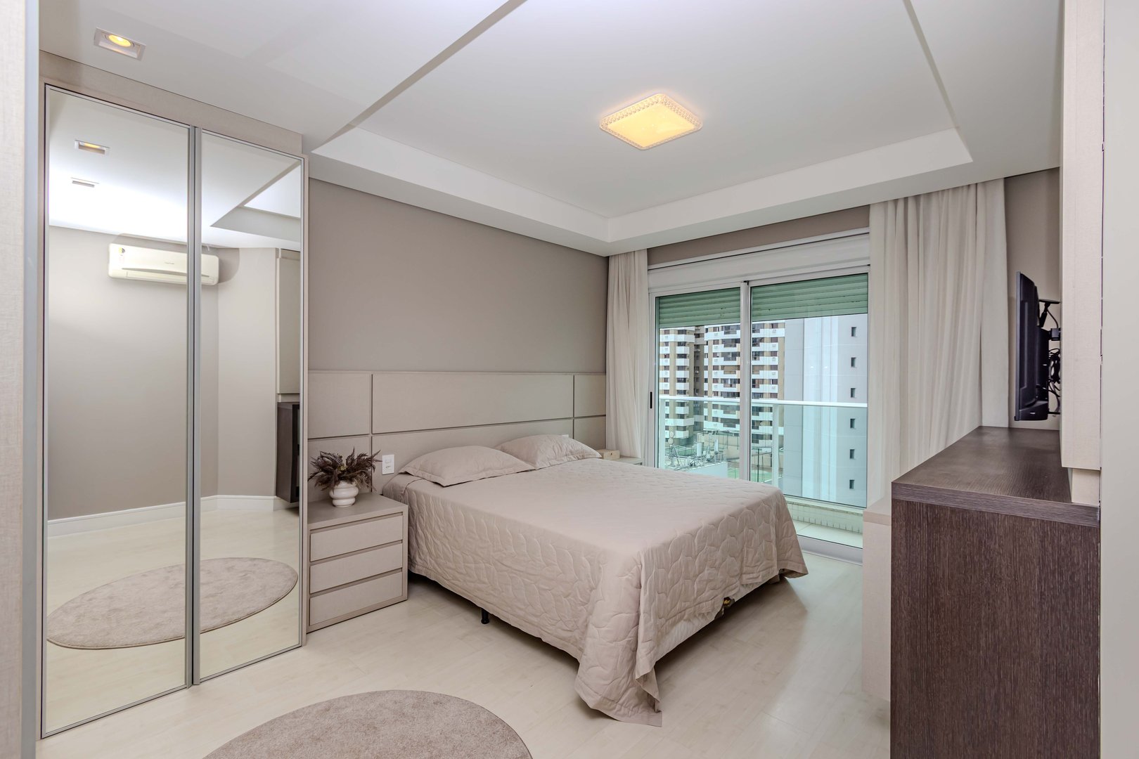 Apartamento Mobiliado no Edifício San Pietro Residence à venda no centro de Balneário Camboriú — foto 13