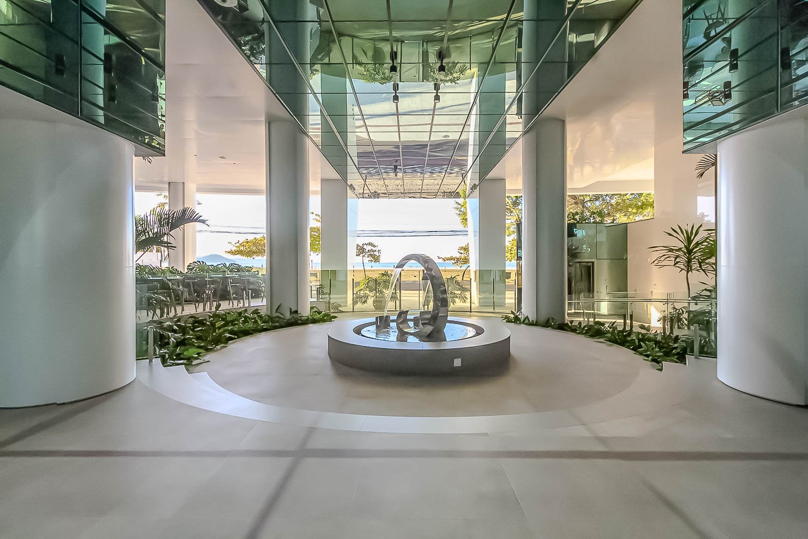 Apartamento Frente Mar no Edifício One Tower à venda no centro de Balneário Camboriú — foto 53