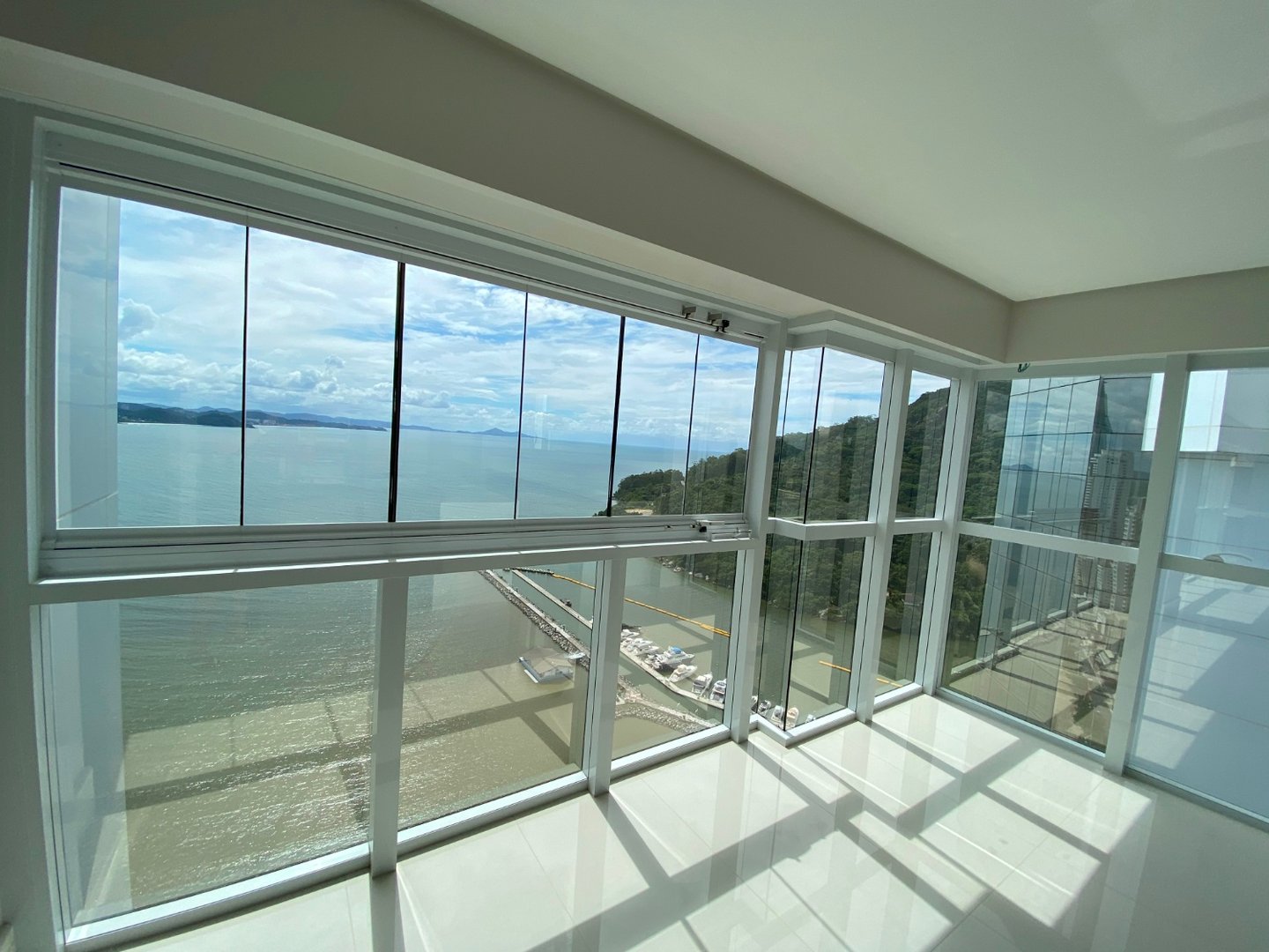Apartamento no Edifício Ibiza Towers à venda em Barra Sul, Balneário Camboriú — foto 5