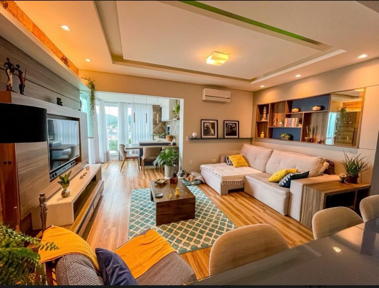 Apartamento no Edifício Bora Bora à venda na Praia Brava em Itajaí