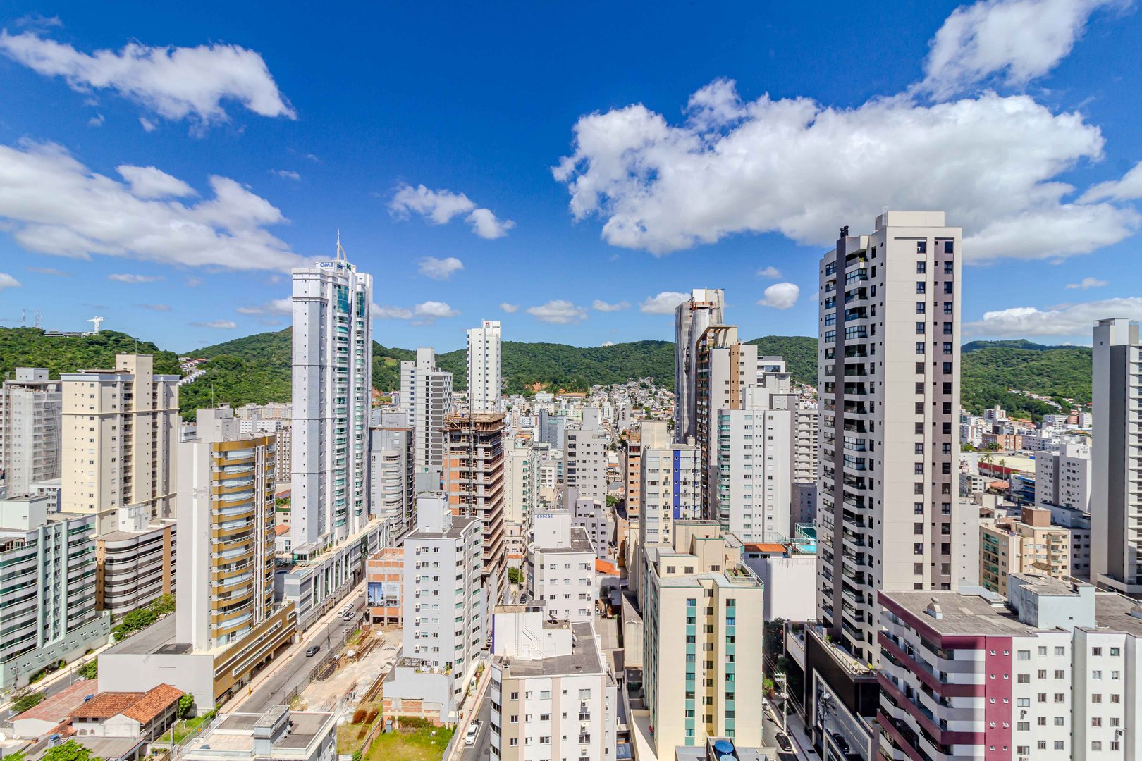 Apartamento Vista Mar no Edifício Olympo Tower à venda no centro de Balneário Camboriú — foto 18