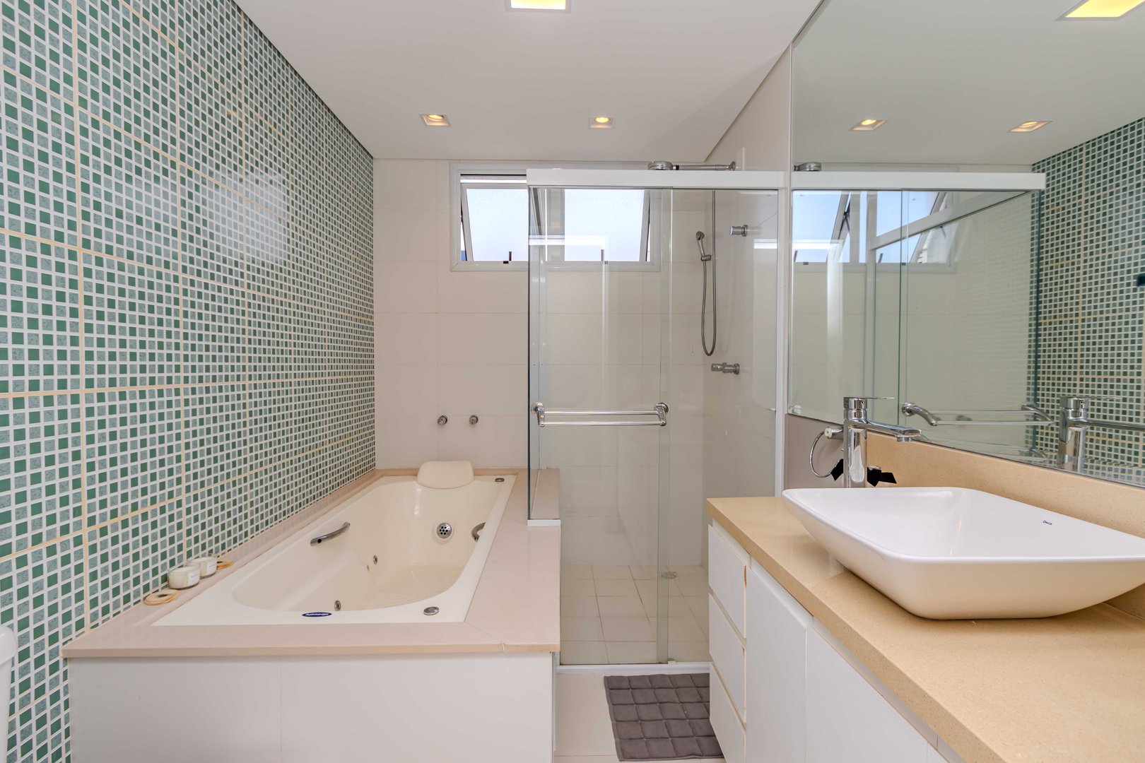 Apartamento Mobiliado no Edifício San Pietro Residence à venda no centro de Balneário Camboriú — foto 17