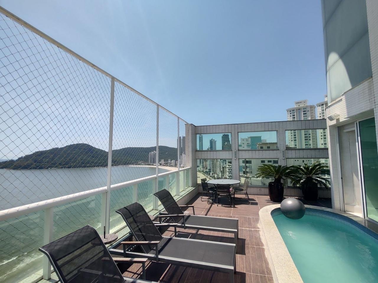 Cobertura Triplex no Edifício Catarina de Alexandria à venda no centro de Balneário Camboriú — foto 15