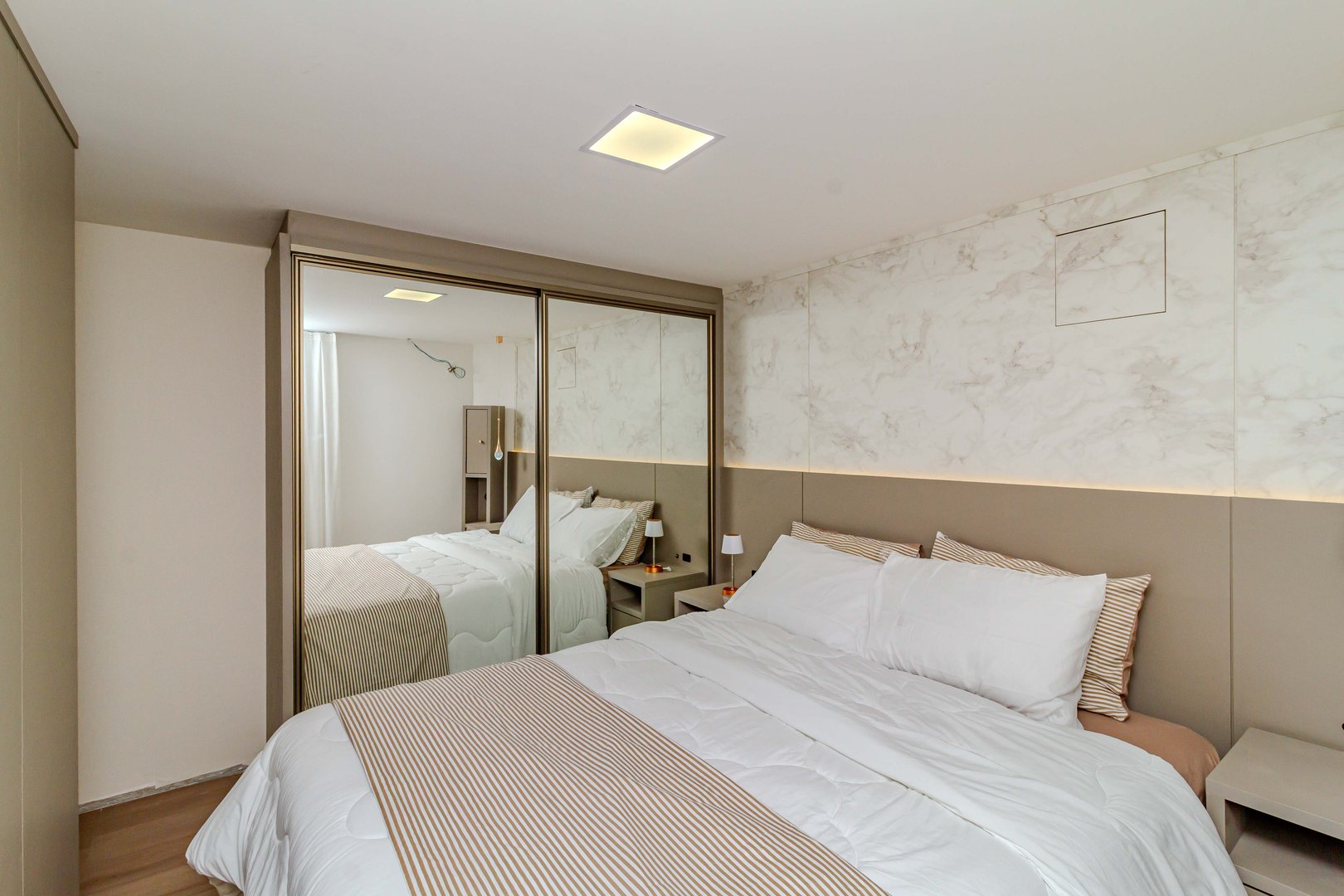 Apartamento Frente Mar no Edifício Oasis à venda no centro de Balneário Camboriú — foto 29