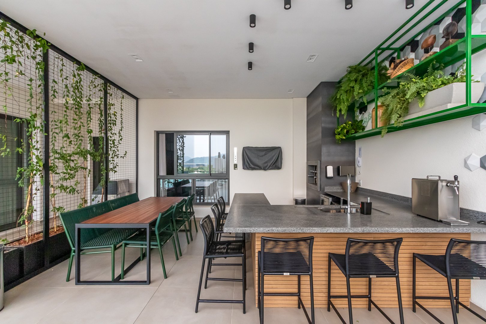 Apartamento no Edifício Morada Ilhas Marianas à venda na Barra Sul em Balneário Camboriú — foto 20