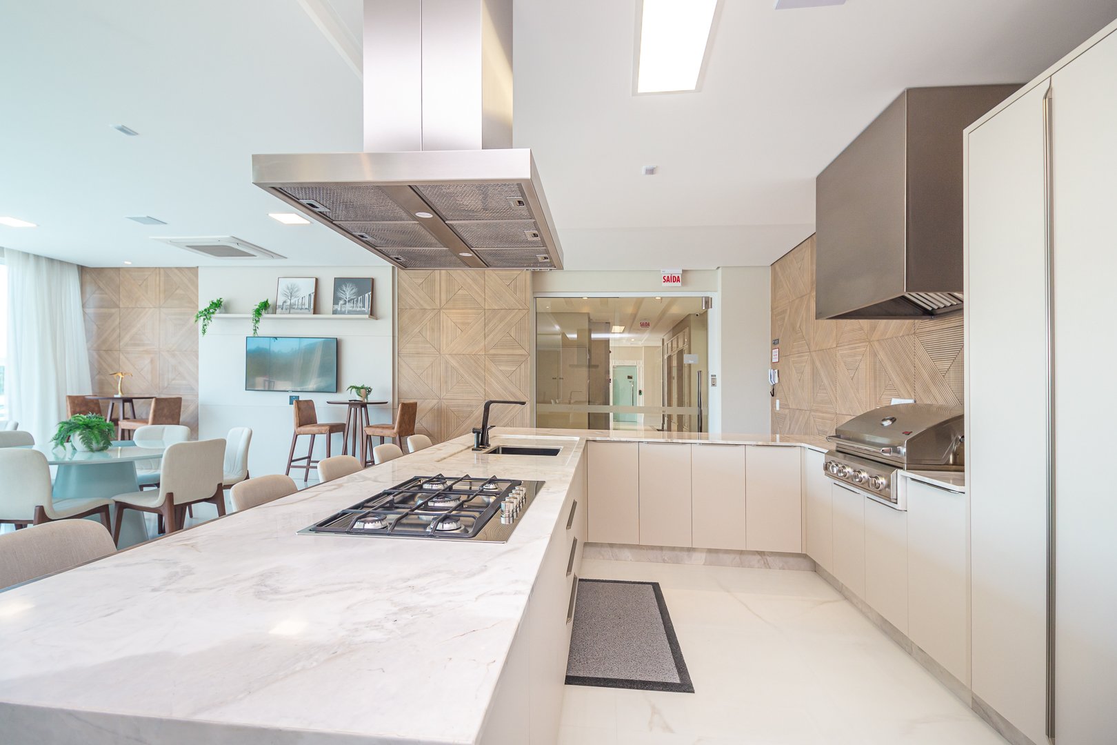 Apartamento no Edifício Phoenix Tower à venda na Barra Sul de Balneário Camboriú — foto 9