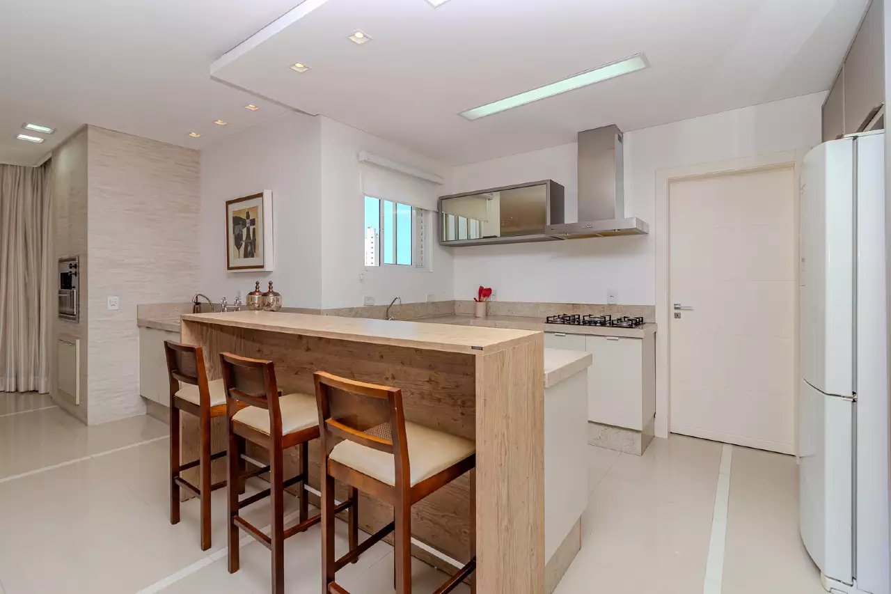Apartamento no Edifício Spazio Bianco à venda no centro de Balneário Camboriú — foto 9