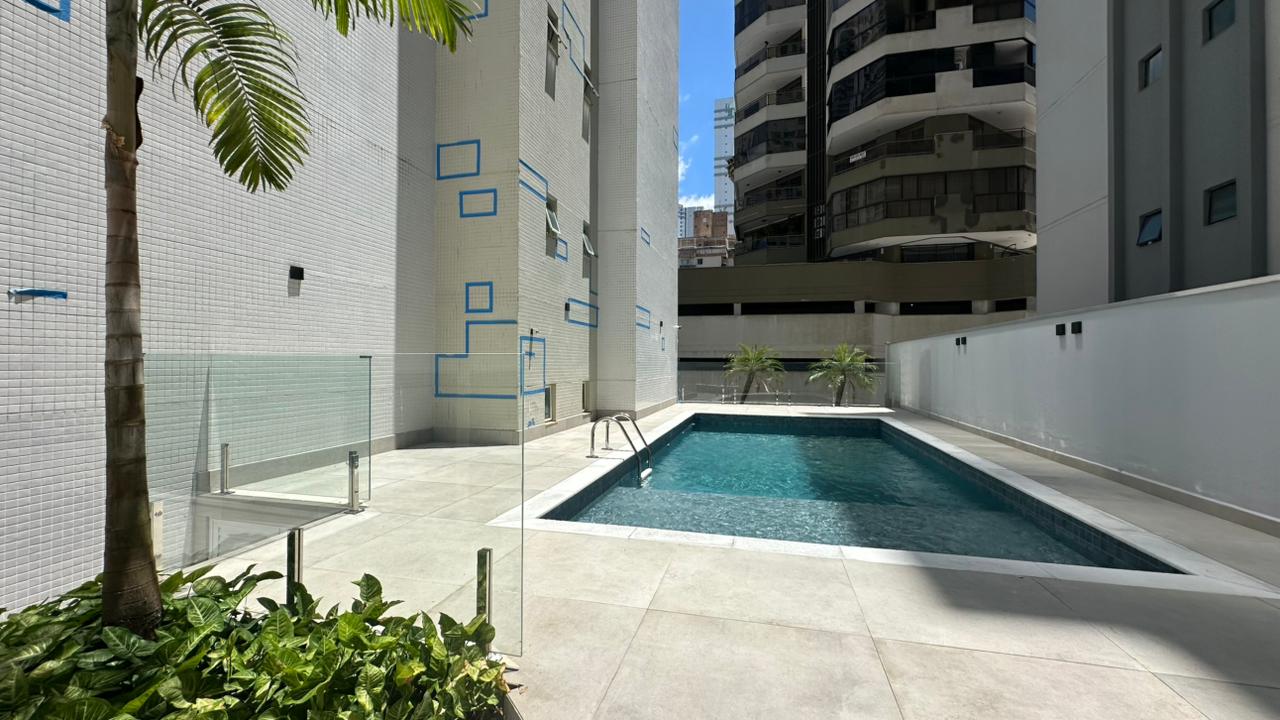 Apartamento Quadra Mar no Edifício Dom Maurício à venda no centro de Balneário Camboriú — foto 13