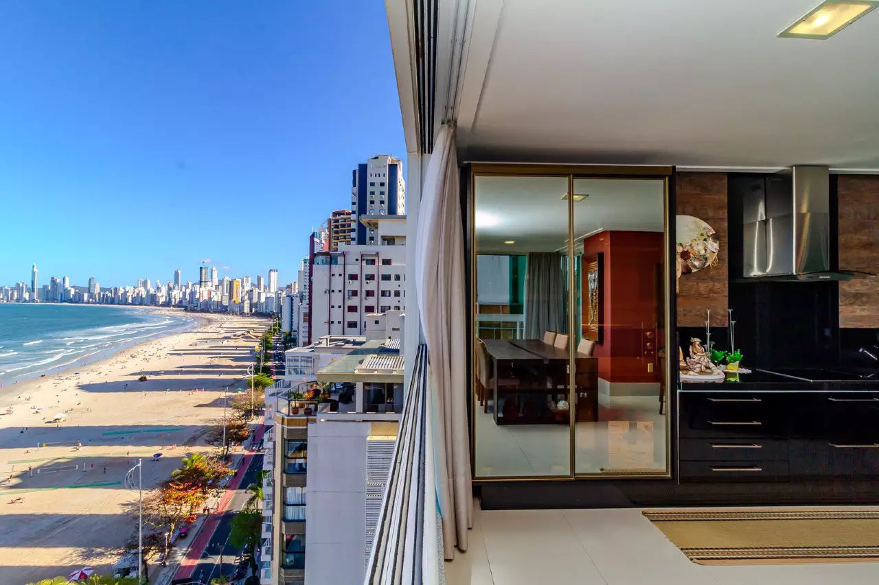 Apartamento Frente Mar no Edifício Metrópolis à venda em Barra Norte, Balneário Camboriú — foto 14