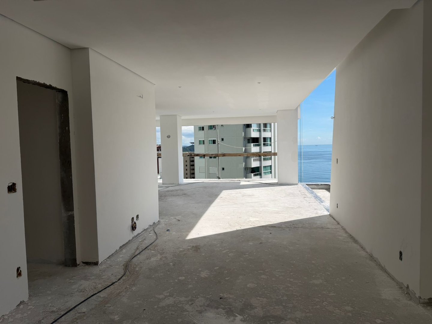 Apartamento Quadra Mar no Edifício Sparkling Wine Residence à venda no centro de Balneário Camboriú — foto 7
