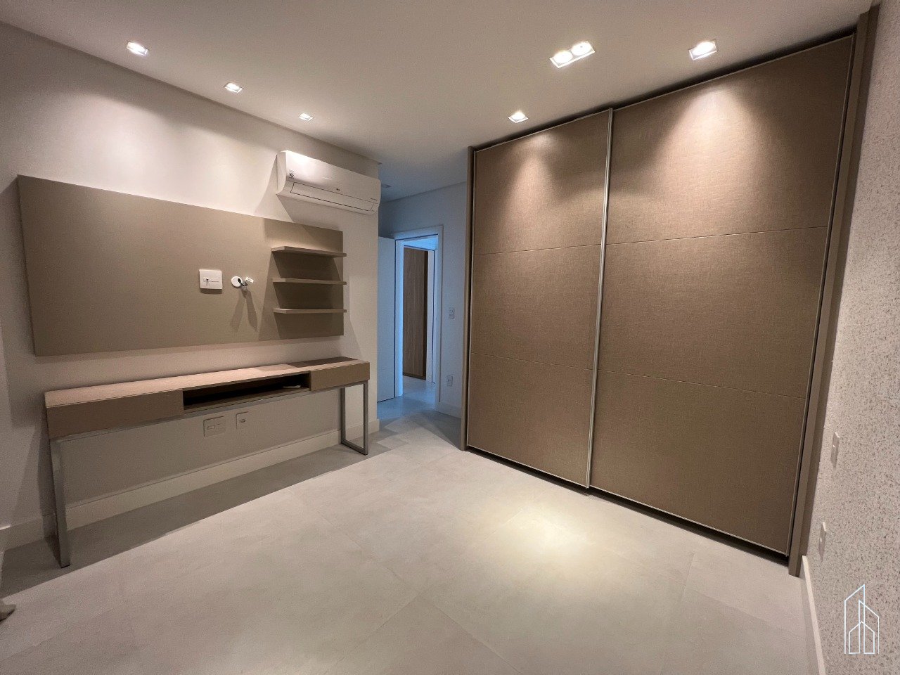 Apartamento no Edifício Camboas Residence à venda no centro de Balneário Camboriú — foto 16