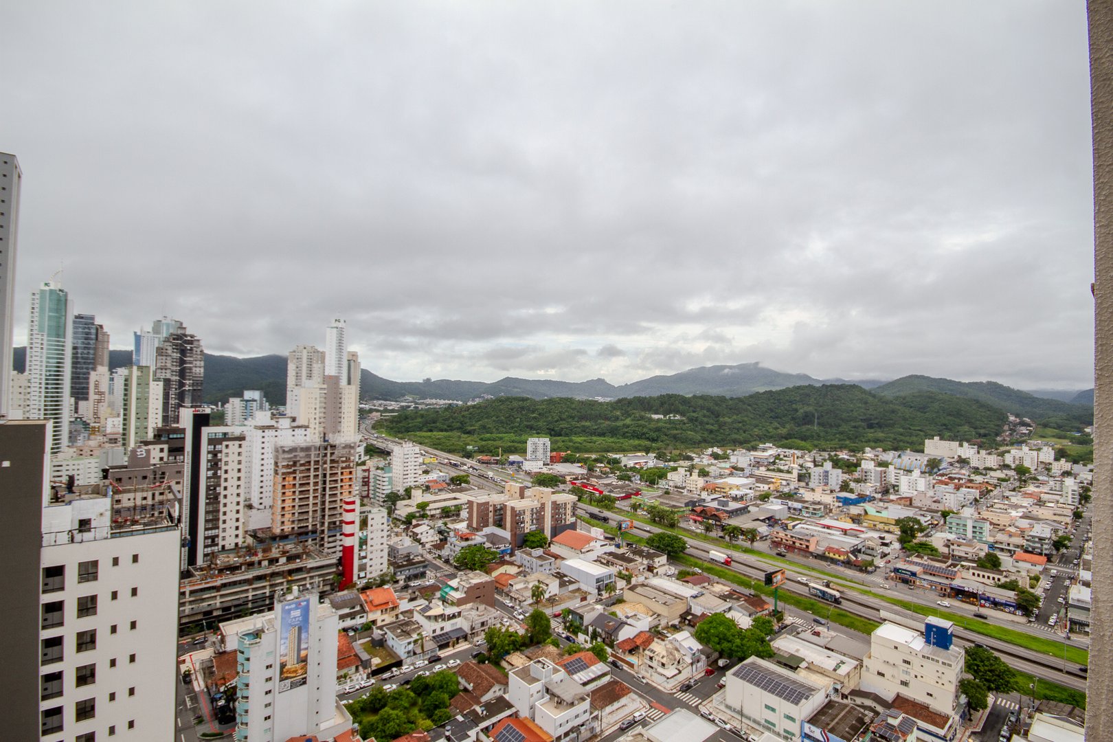 Apartamento no Edifício Florence Garden à venda na Barra Sul de Balneário Camboriú — foto 12