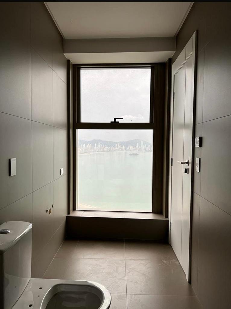 Apartamento Vista Mar no Edifício Yachthouse à venda em Barra Sul em Balneário Camboriú — foto 10