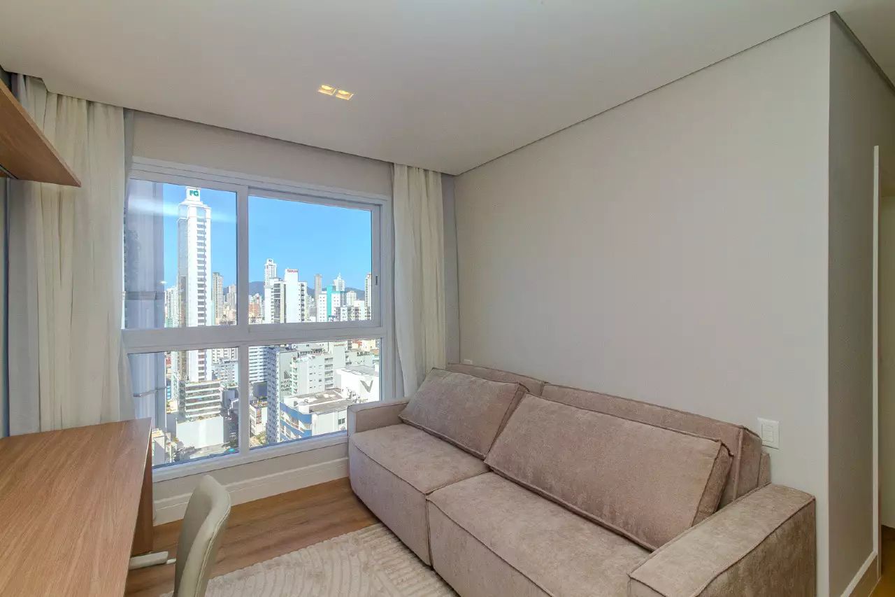 Apartamento vista mar no Edifício Cyano Mare à venda no centro de Balneário Camboriú — foto 17
