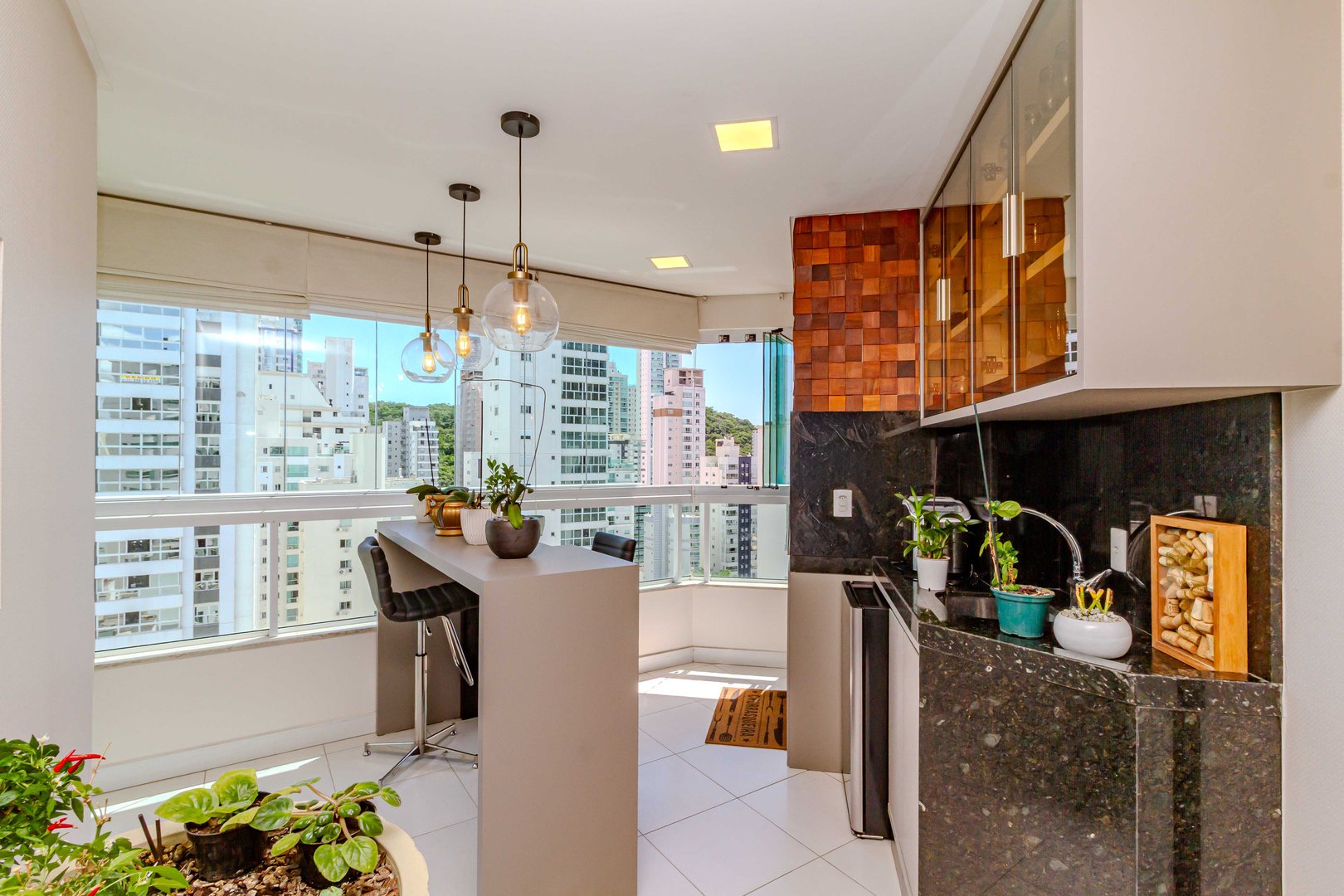 Apartamento Quadra Mar no Edifício Golden Alliance Residence à venda no Pioneiros em Balneário Camboriú — foto 6