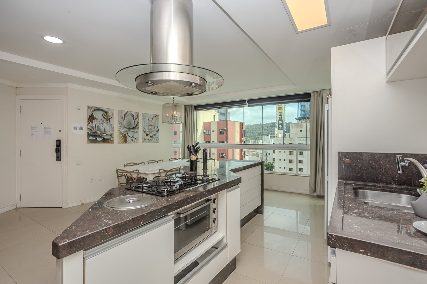 Cobertura Duplex Mobiliada no Edifício Sonnen Platz à venda no centro de Balneário Camboriú — foto 7