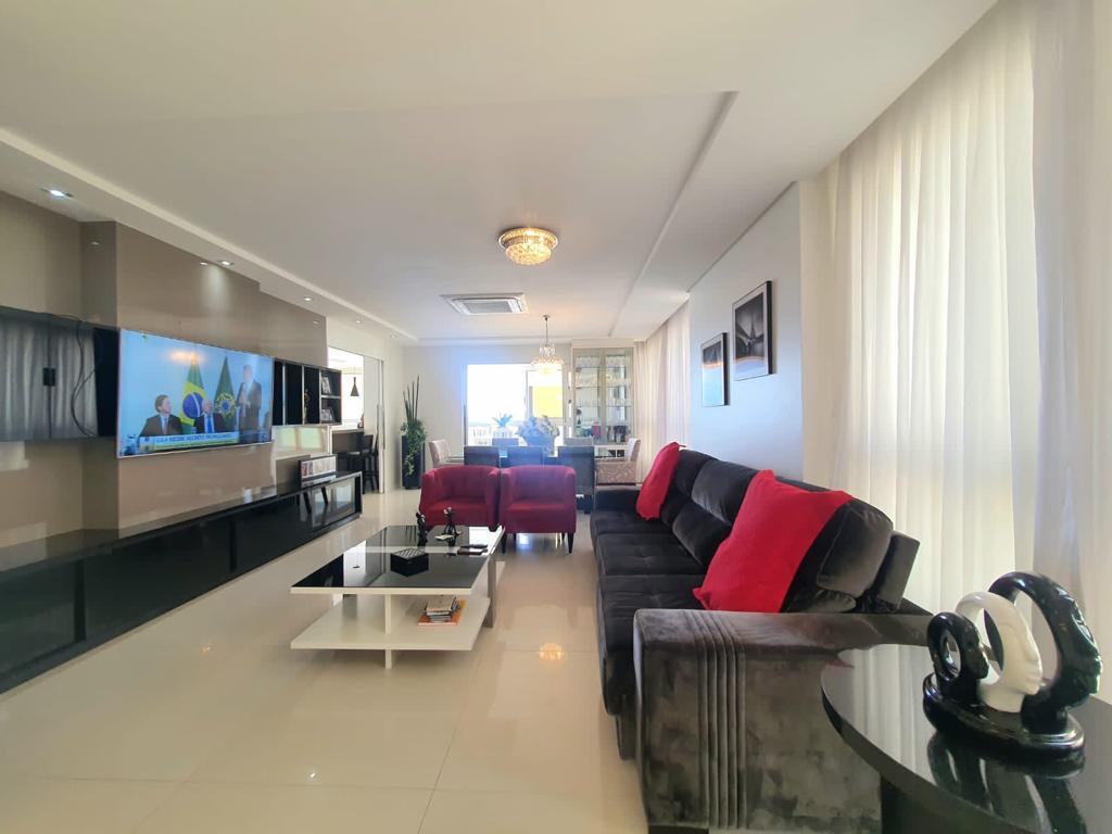 Apartamento no Edifício Don Alfonso à venda no centro de Balneário Camboriú — foto 11