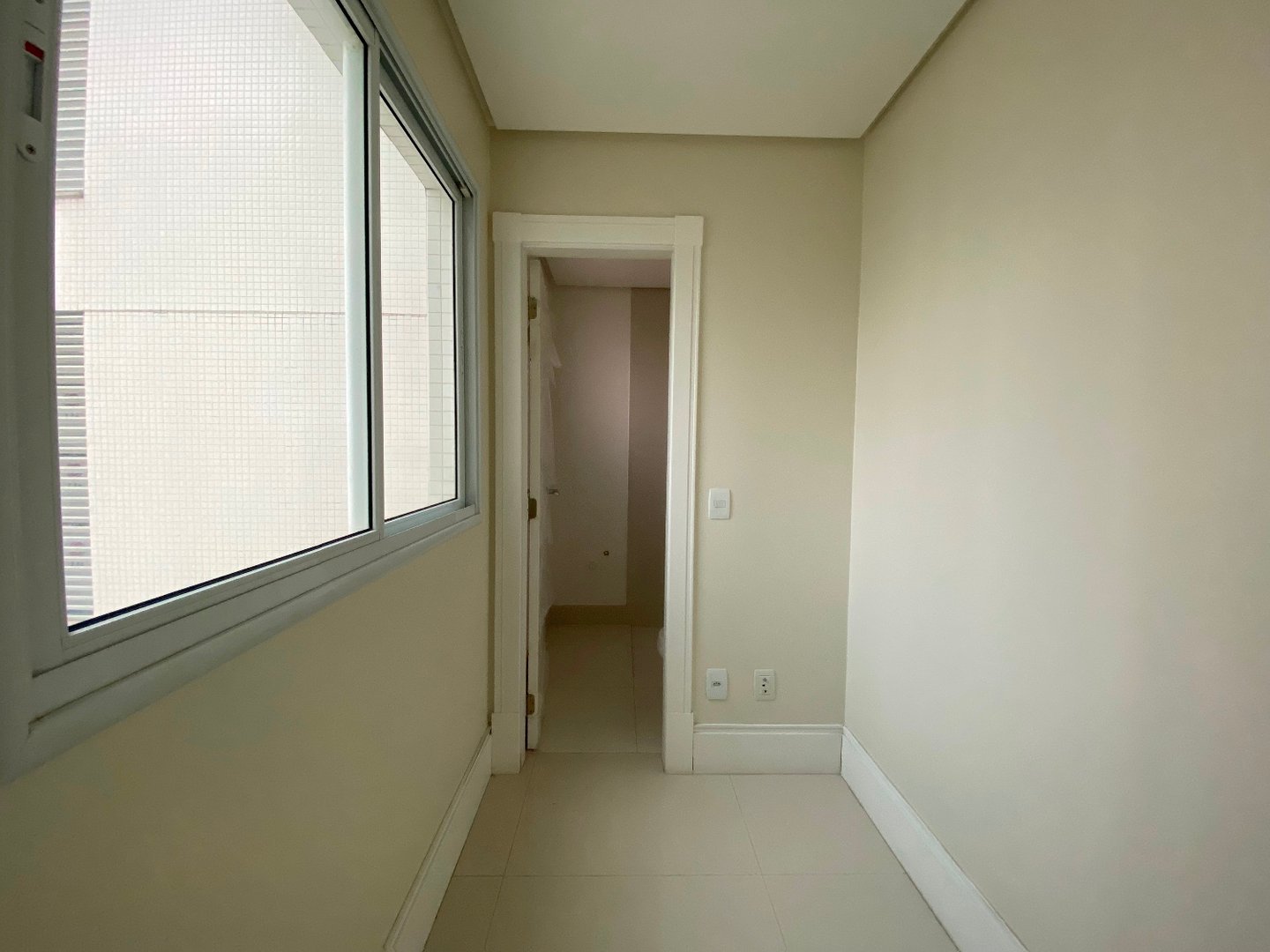 Apartamento no Edifício Le Majestic à venda no centro de Balneário Camboriú — foto 9