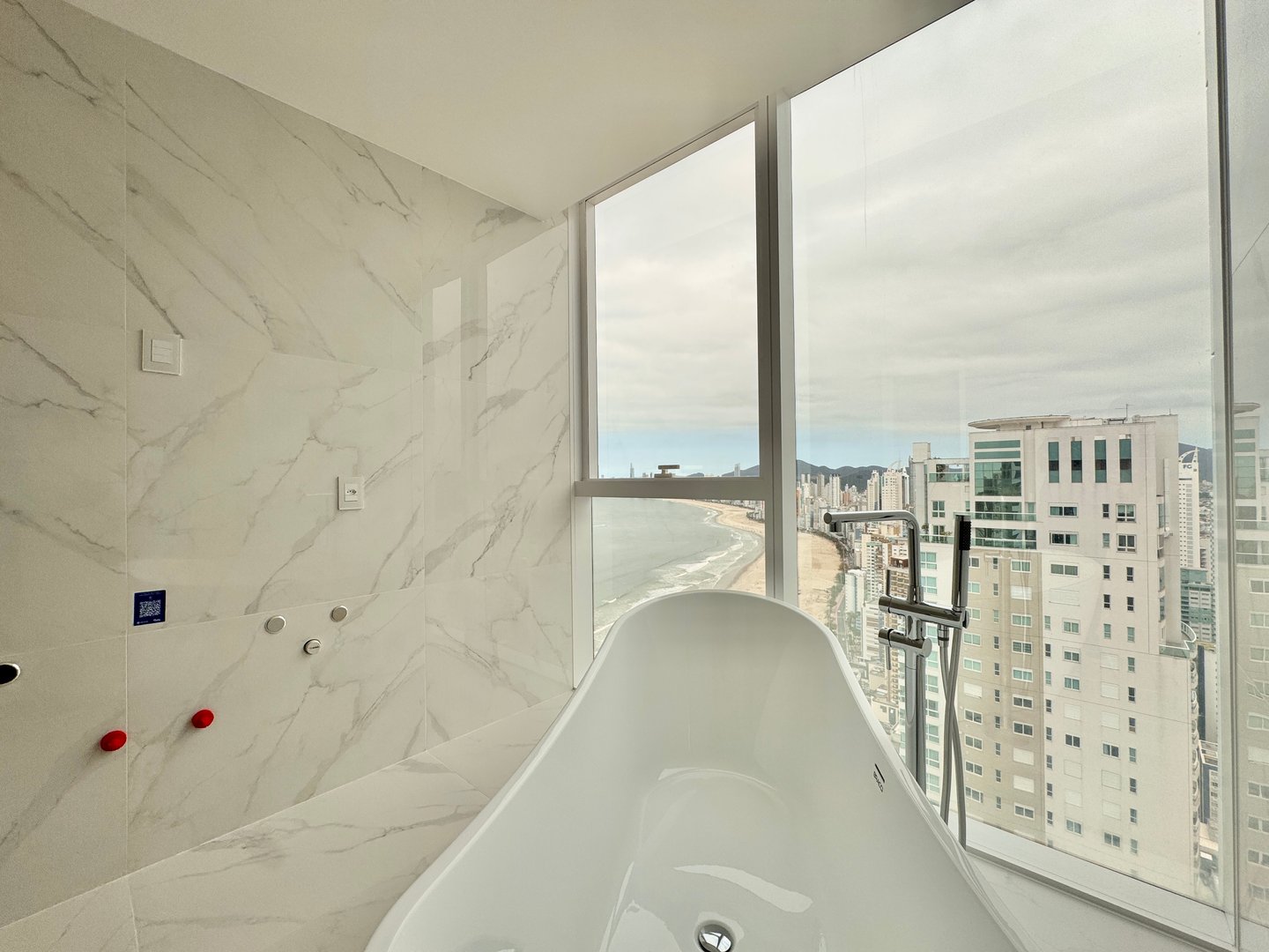 Apartamento no Edifício Boreal Tower à venda no centro de Balneário Camboriú — foto 17
